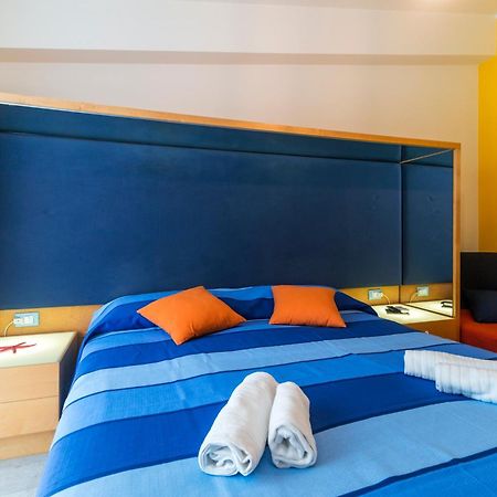 La Favorita Hotel Кала-Гононе Экстерьер фото