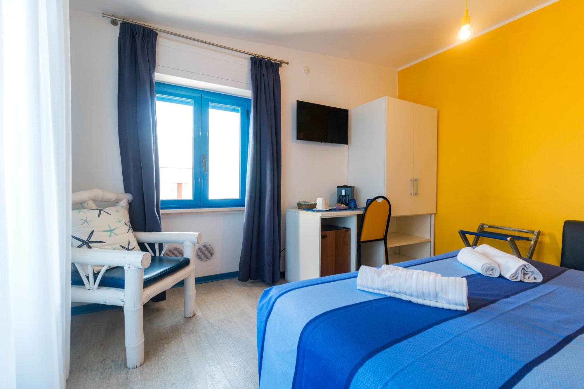 La Favorita Hotel Кала-Гононе Экстерьер фото