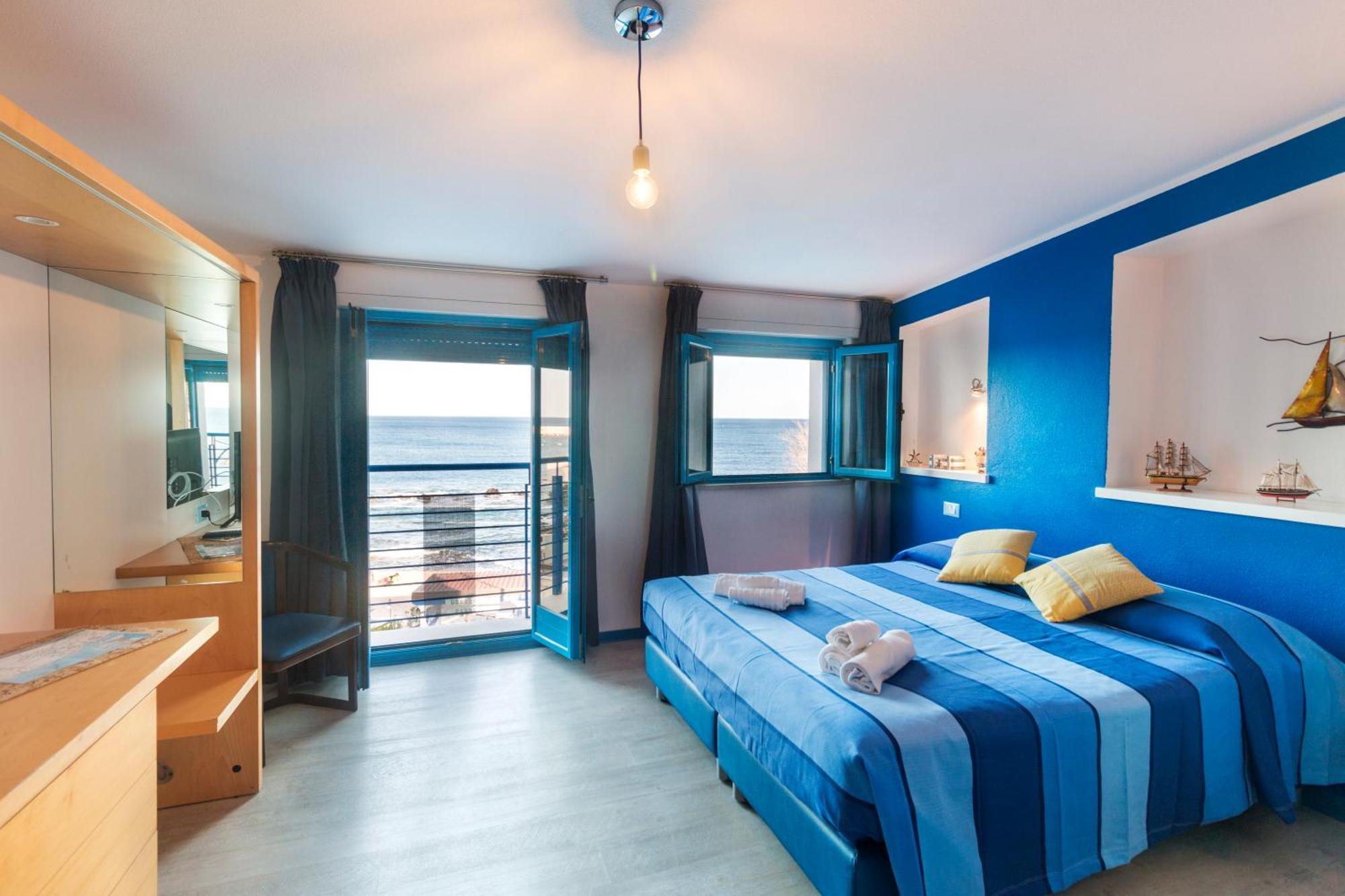 La Favorita Hotel Кала-Гононе Экстерьер фото