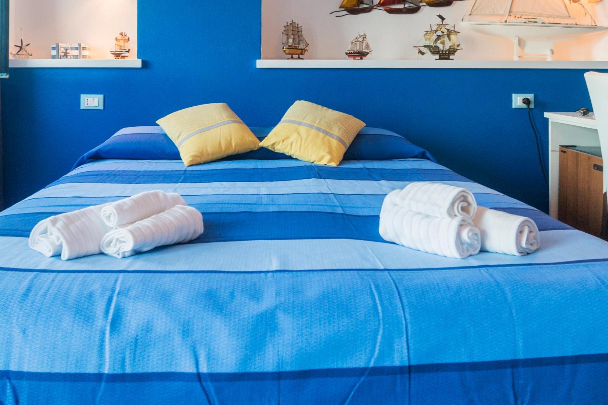 La Favorita Hotel Кала-Гононе Экстерьер фото