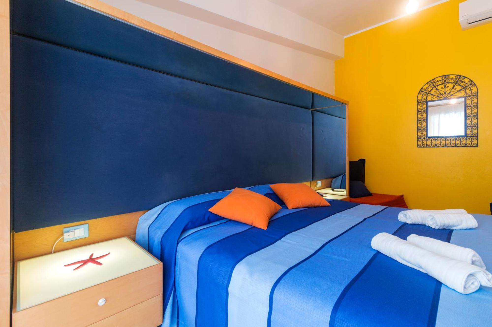 La Favorita Hotel Кала-Гононе Экстерьер фото